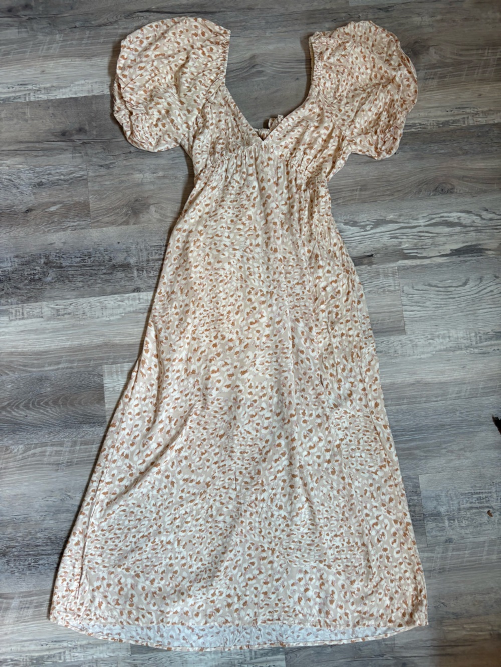 NWT Saltwater Luxe Tristan Puff Sleeve Midi Dress Sand Beige Floral Size S Boho - Picture 2 of 14